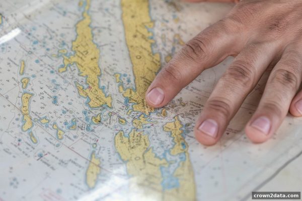 皇冠新2视角：百家乐与彩票的概率分化与冷热趋势科学分析