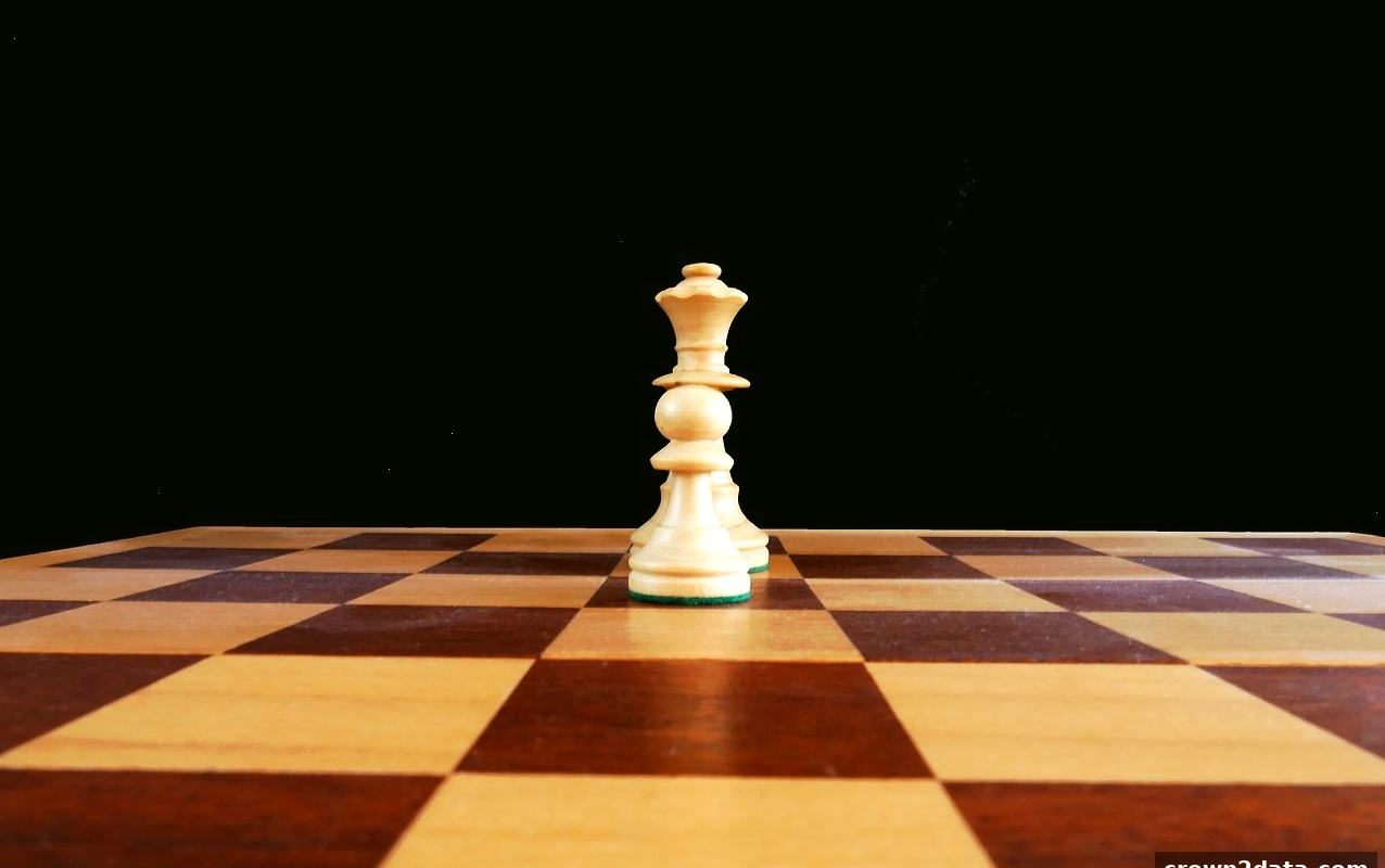 皇冠新2全方位评测:棋牌游戏线上线下体验差异与合规解读